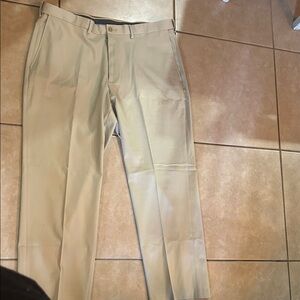 Haggar Men's Khaki Chinos